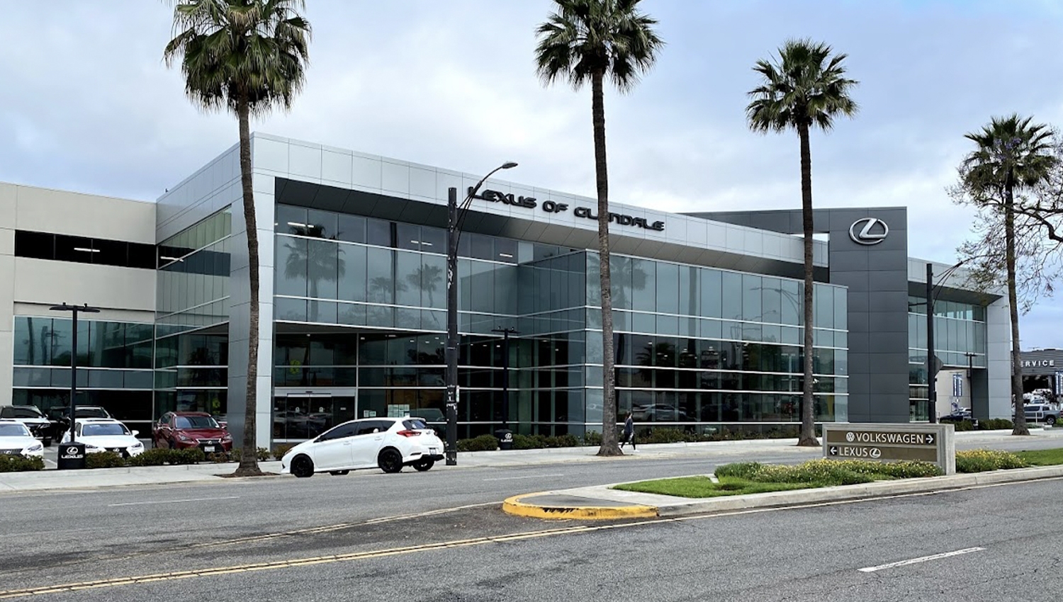 Lexus of Glendale